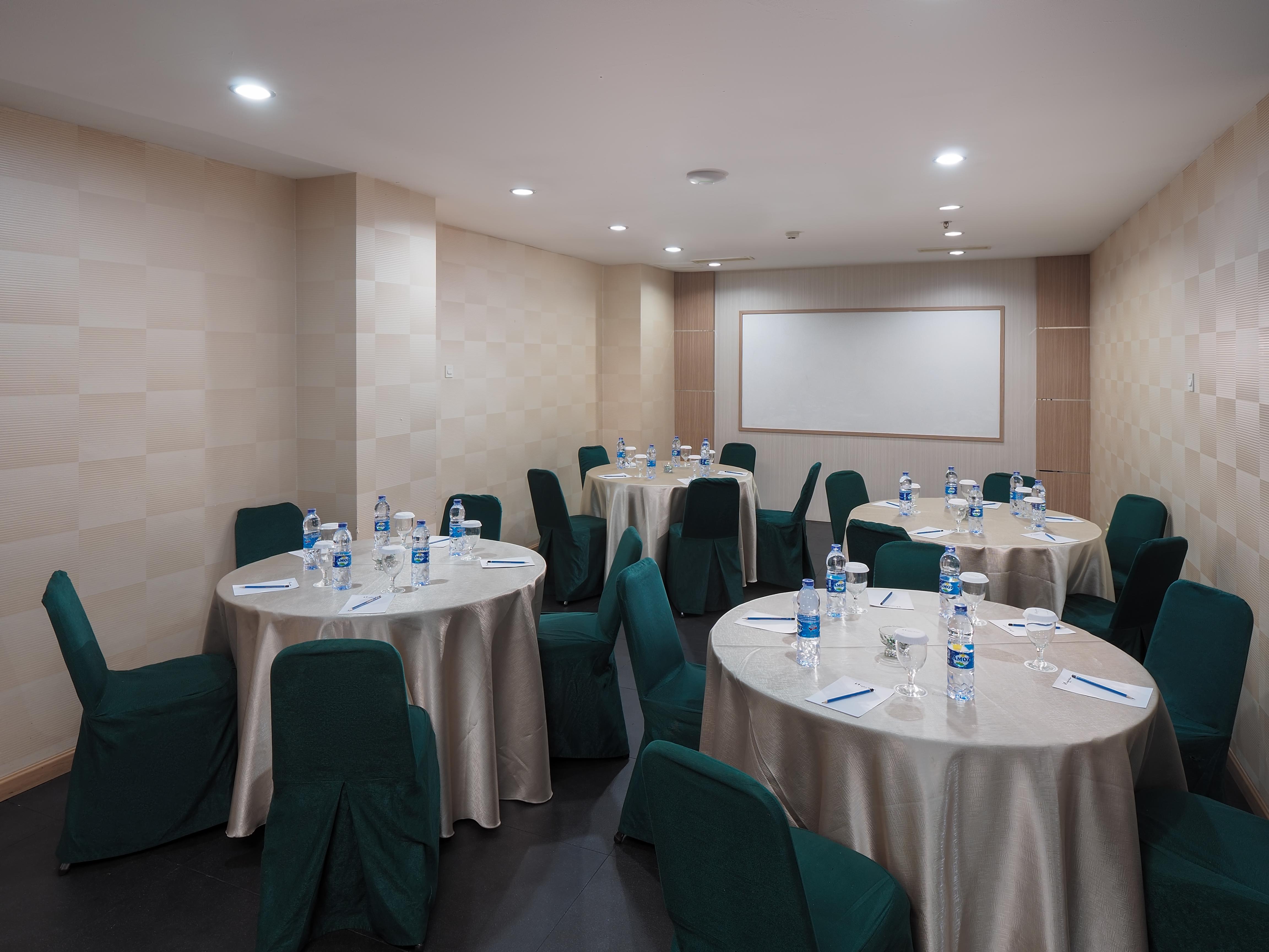 Swiss-Belinn Medan Exterior photo