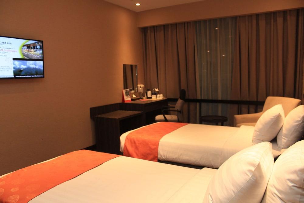 Swiss-Belinn Medan Exterior photo