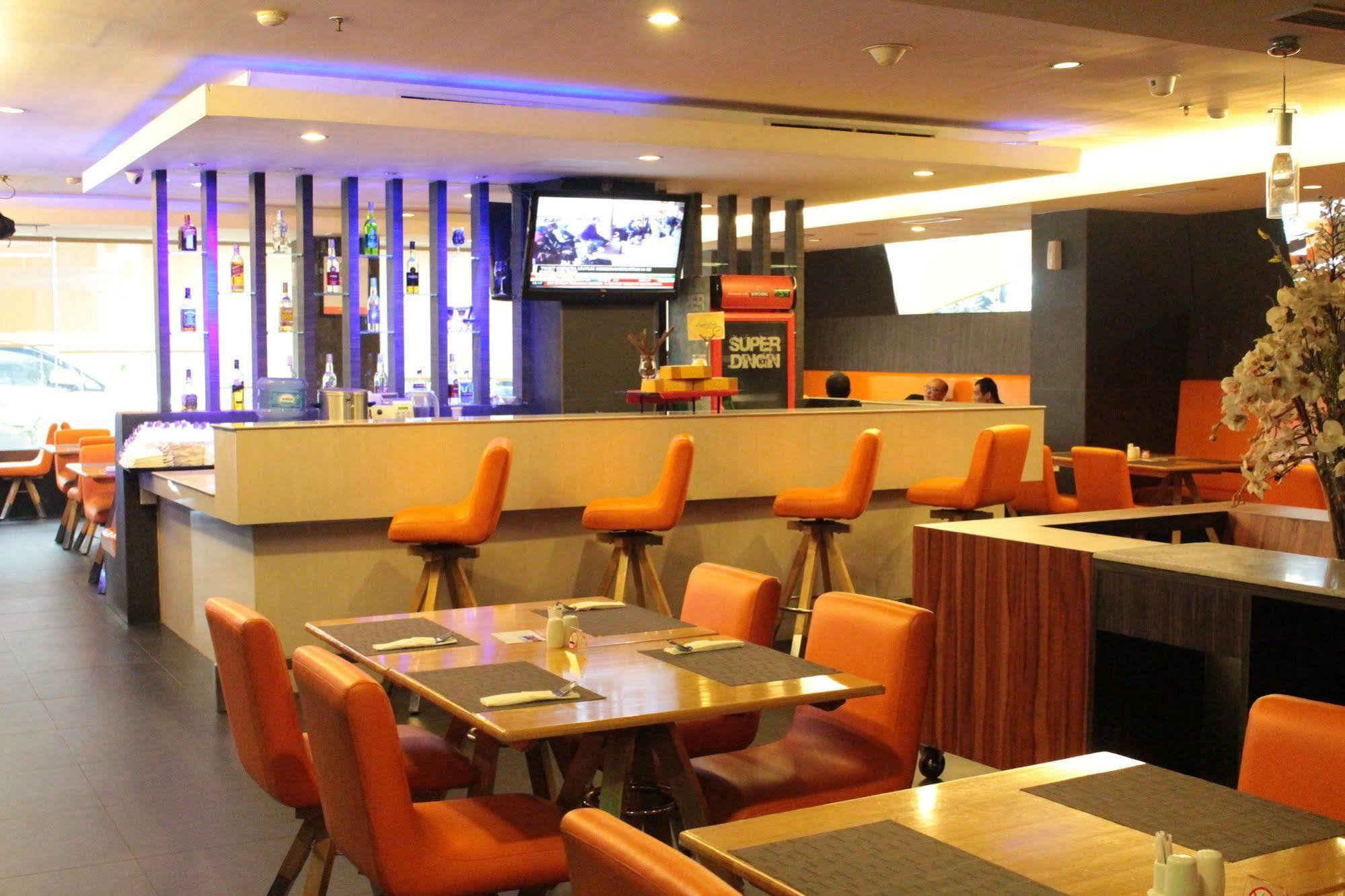 Swiss-Belinn Medan Exterior photo